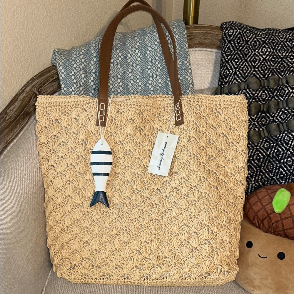 Tommy Bahama Woven Straw Tote Bag with Brown Handles - Beach-Ready Carryall